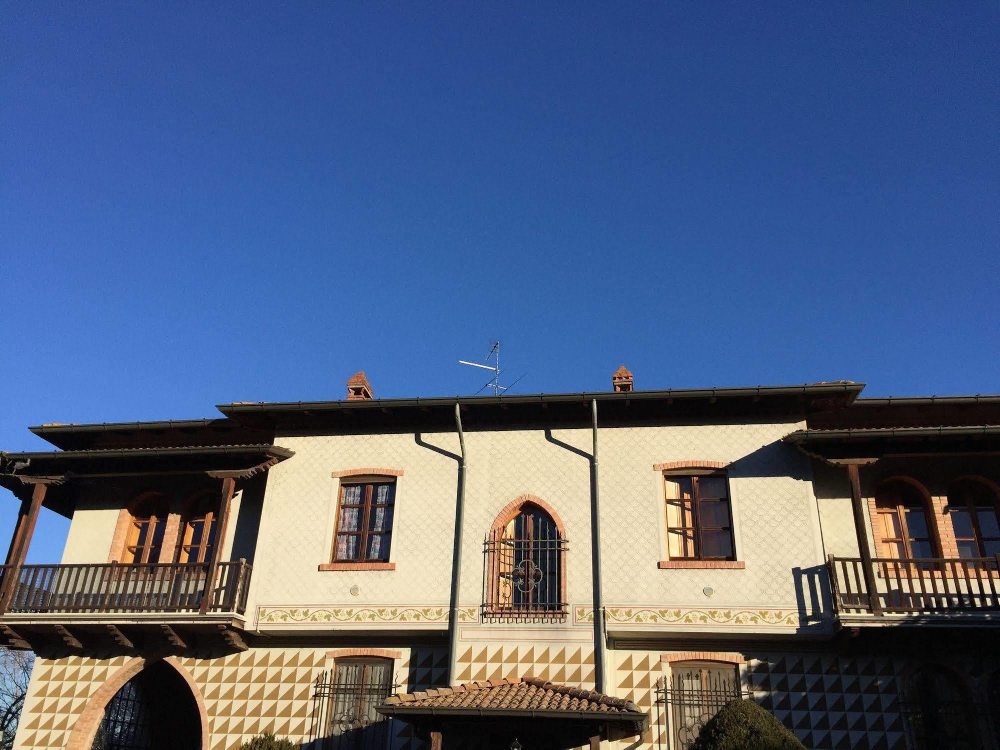 Senza Tempo Room & Breakfast Grazzano Visconti Luaran gambar