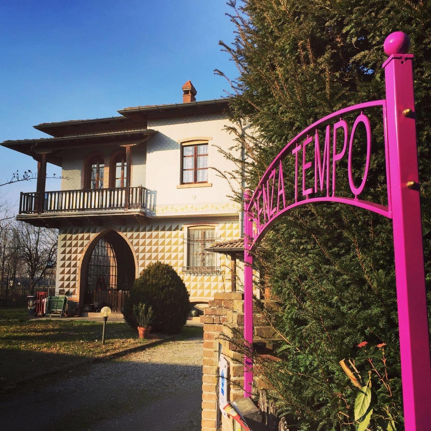 Senza Tempo Room & Breakfast Grazzano Visconti Luaran gambar