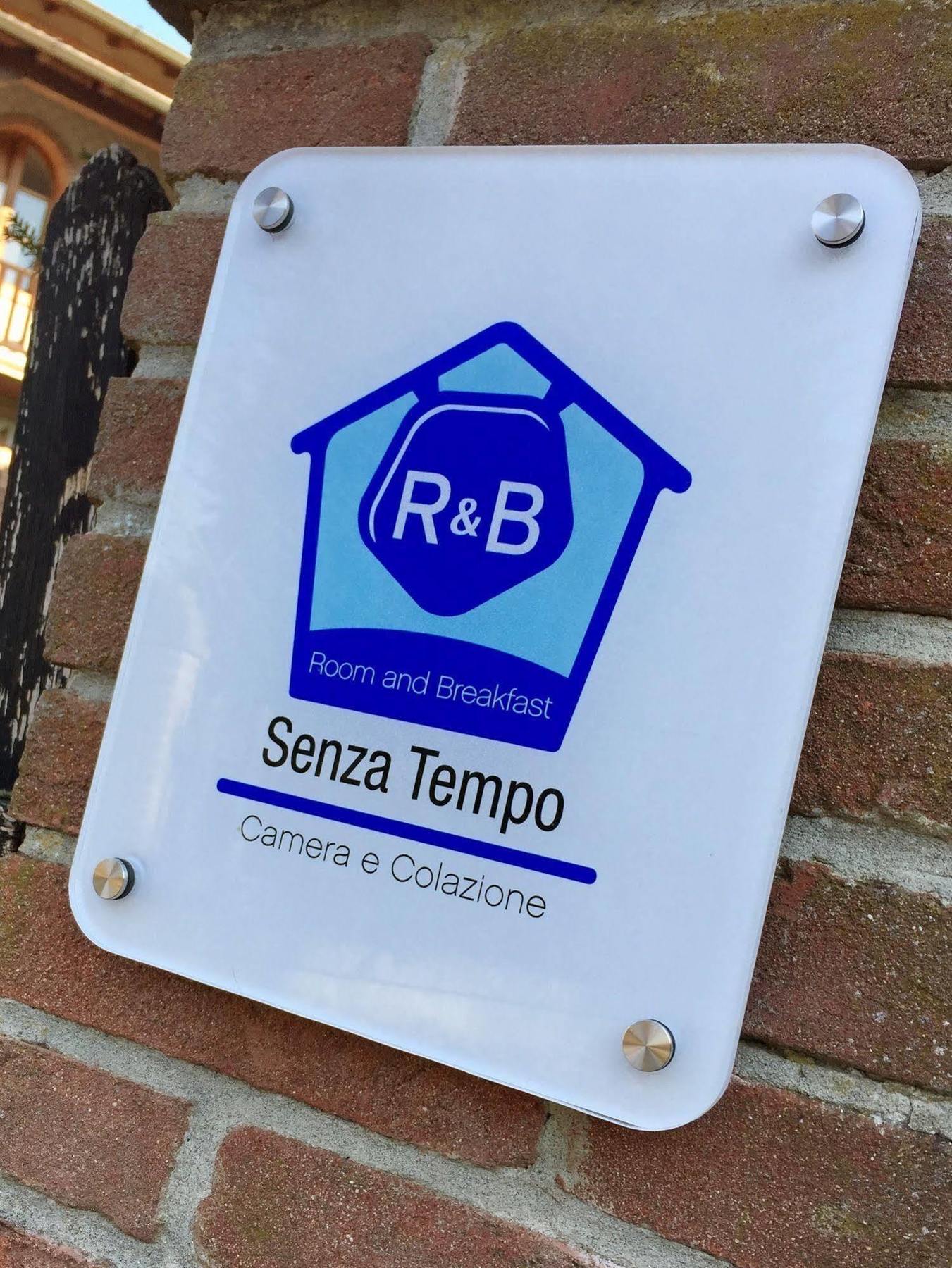 Senza Tempo Room & Breakfast Grazzano Visconti Luaran gambar